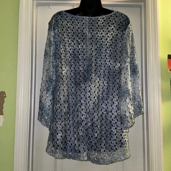 New Directions Sheer/Lined Blouse - Picture 4 of 6